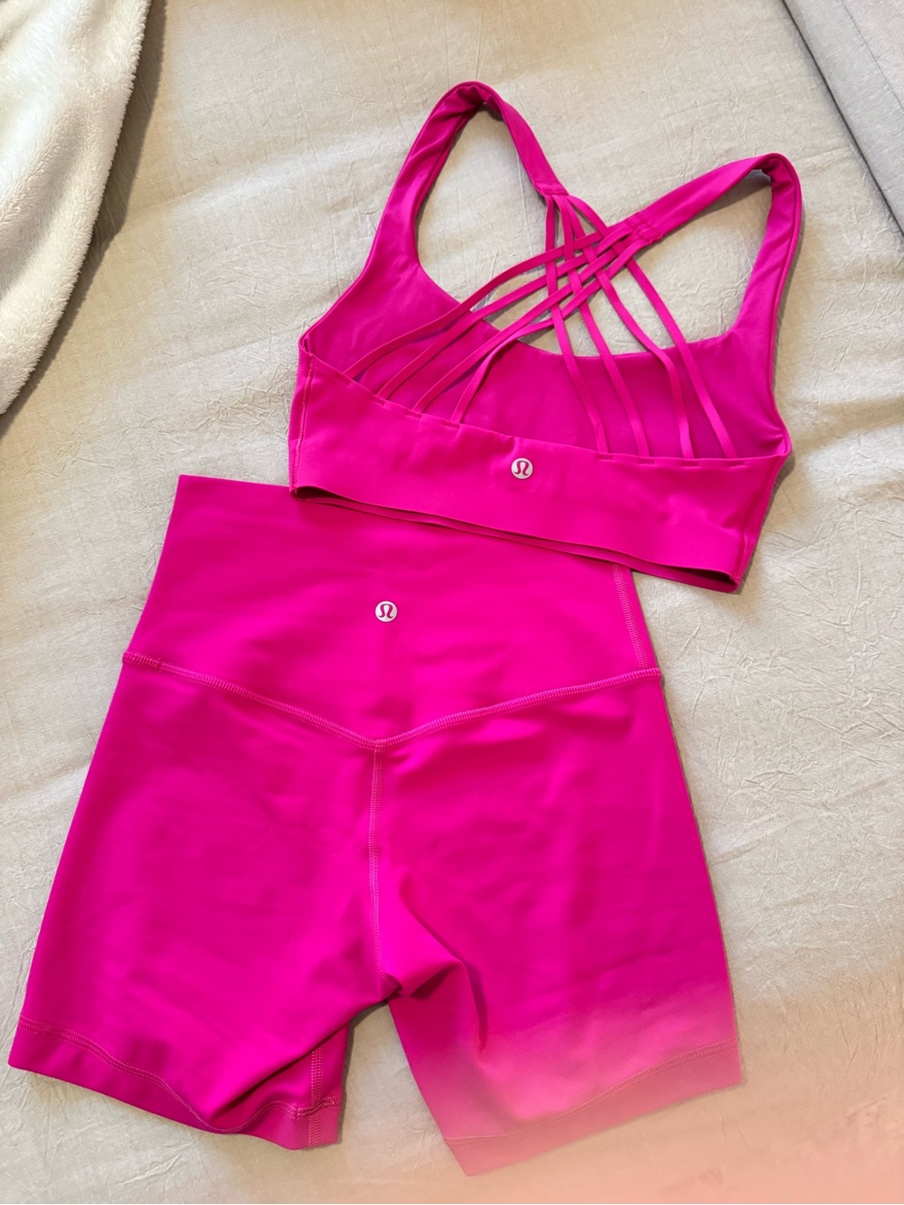 Lululemon Bra/Align Shorts Set - Picture 9 of 9